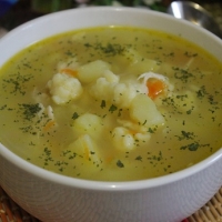Куриный суп со шпецле